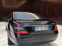 Usado Mercedes S500 387 CV (284 kW) 2007 Negro Berlina