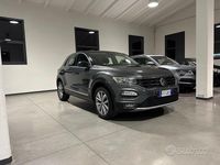 Usata VW T-Roc Advance 150 CV (110 kW) 2019 Grigio SUV