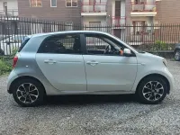 Usata Smart ForFour 71 CV (52 kW) 2015 Bianco Utilitaria