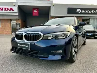 Usata BMW 320 Luxury Line 184 CV (135 kW) 2021 Tanzanite blau Station wagon