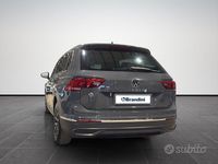 Usata VW Tiguan Life 131 CV (96 kW) 2021 Grigio SUV