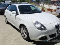 Usata Alfa Romeo Giulietta 169 CV (124 kW) 2010 Bianco Utilitaria