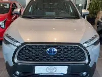 Usata Toyota Corolla Cross Trend 152 CV (111 kW) 2024 Argento SUV