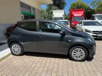 Usata Toyota Aygo Cool 72 CV (52 kW) 2019 Grigio Utilitaria