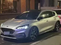 Usata Ford Focus Active 120 CV (88 kW) 2020 Grigio Berlina