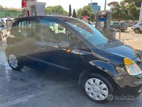 Usata Renault Modus 85 CV (62 kW) 2006 Nero Monovolume