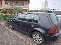 Usata VW Golf IV 104 CV (76 kW) 2000 Blu Berlina