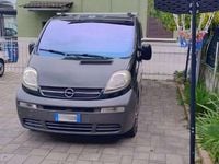 Usata Opel Vivaro 101 CV (74 kW) 2004 Verde Monovolume