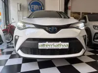 Usata Toyota C-HR Business Edition 98 CV (72 kW) 2022 Super white SUV