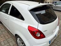 Usata Opel Corsa 80 CV (58 kW) 2010 Bianco Utilitaria
