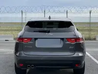 Usata Jaguar F-Pace R-Sport 180 CV (132 kW) 2016 Grigio SUV