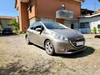 Usata Peugeot 208 Active 95 CV (69 kW) 2012 Beige Utilitaria