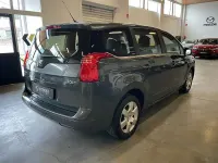 Usado Peugeot 5008 Premium 109 HP (80 kW) 2010 Monovolume