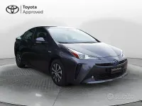 Usata Toyota Prius Active 122 CV (89 kW) 2022 Grigio Utilitaria
