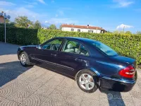 Usata Mercedes E220 Elegance 125 CV (91 kW) 2001 Berlina