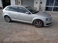 Usata Audi A3 105 CV (77 kW) 2010 Grigio Utilitaria