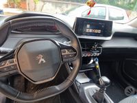 Usata Peugeot 2008 Allure 102 CV (75 kW) 2020 Bianco SUV