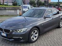 Usata BMW 320 Luxury Line 163 CV (119 kW) 2012 Grigio Berlina