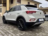 Usata VW T-Roc Sport 150 CV (110 kW) 2024 Ascot gray SUV