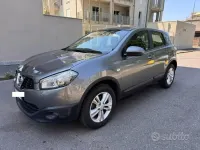 Usata Nissan Qashqai 150 CV (110 kW) 2011 Grigio SUV