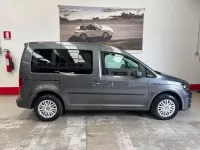 Usata VW Caddy 102 CV (75 kW) 2018 Grigio scuro Monovolume