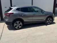 Usata Nissan Qashqai Tekna+ 110 CV (80 kW) 2018 Grigio SUV
