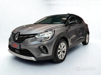 Usata Renault Captur Intens 145 CV (106 kW) 2022 Gray SUV