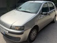 Usata Fiat Punto Feel 60 CV (44 kW) 2003 Grigio Utilitaria