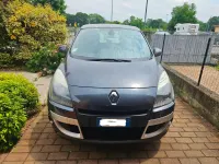 Usata Renault Scenic E-Tech Dynamique 131 CV (96 kW) 2010 Grigio Monovolume