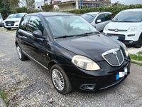 Usata Lancia Ypsilon 75 CV (55 kW) 2011 Nero Utilitaria