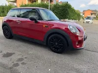 Usata Mini Cooper 75 CV (55 kW) 2017 Rosso Utilitaria