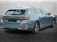 Usata BMW 520 197 CV (144 kW) 2025 Verde Station wagon