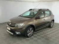 Usata Dacia Sandero Stepway 95 CV (69 kW) 2019 Marrone Berlina