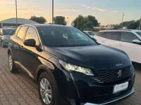 Usata Peugeot 3008 Active 130 CV (95 kW) 2022 Nero SUV