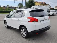 Usata Peugeot 2008 Allure 92 CV (67 kW) 2014 Bianco SUV