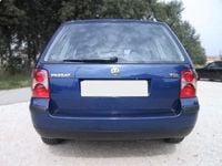 Usata VW Passat 130 CV (95 kW) 2002 Blu Berlina