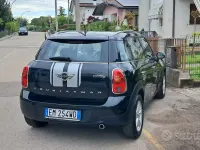 Usata Mini Countryman 111 CV (81 kW) 2012 Nero SUV
