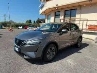 Usata Nissan Qashqai Acenta 140 CV (102 kW) 2022 Grigio SUV