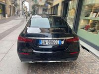 Usata Mercedes E220 AMG 200 CV (147 kW) 2023 Nero Berlina