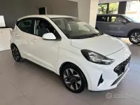 Usata Hyundai i10 67 CV (49 kW) 2023 Bianco Utilitaria
