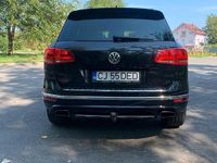 Usata VW Touareg 262 CV (192 kW) 2016 Nero SUV