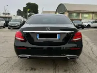 Usata Mercedes E200 Executive 150 CV (110 kW) 2018 Nero Berlina