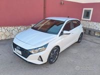 Usata Hyundai i20 84 CV (61 kW) 2023 Bianco Utilitaria
