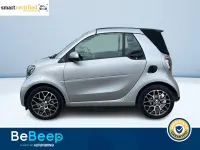 Usata Smart ForTwo Electric Drive Prime 60 kW (82 CV) 2021 Argento metallizzato Cabrio