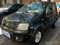 Usata Fiat Panda 4x4 60 CV (44 kW) 2010 Nero Utilitaria