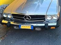 Begagnad Mercedes SL380 1980 Grå Sportkupé