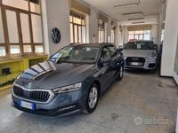 Usado Skoda Octavia G-TEC Ambition 131 CV (96 kW) 2021 Gris Familiar