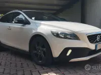 Usata Volvo V40 CC 2014 Bianco Station wagon