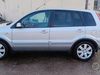 Usata Ford Fusion 101 CV (74 kW) 2006 Grigio Utilitaria