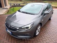 Usata Opel Astra Dynamic 110 CV (80 kW) 2019 Grigio Berlina